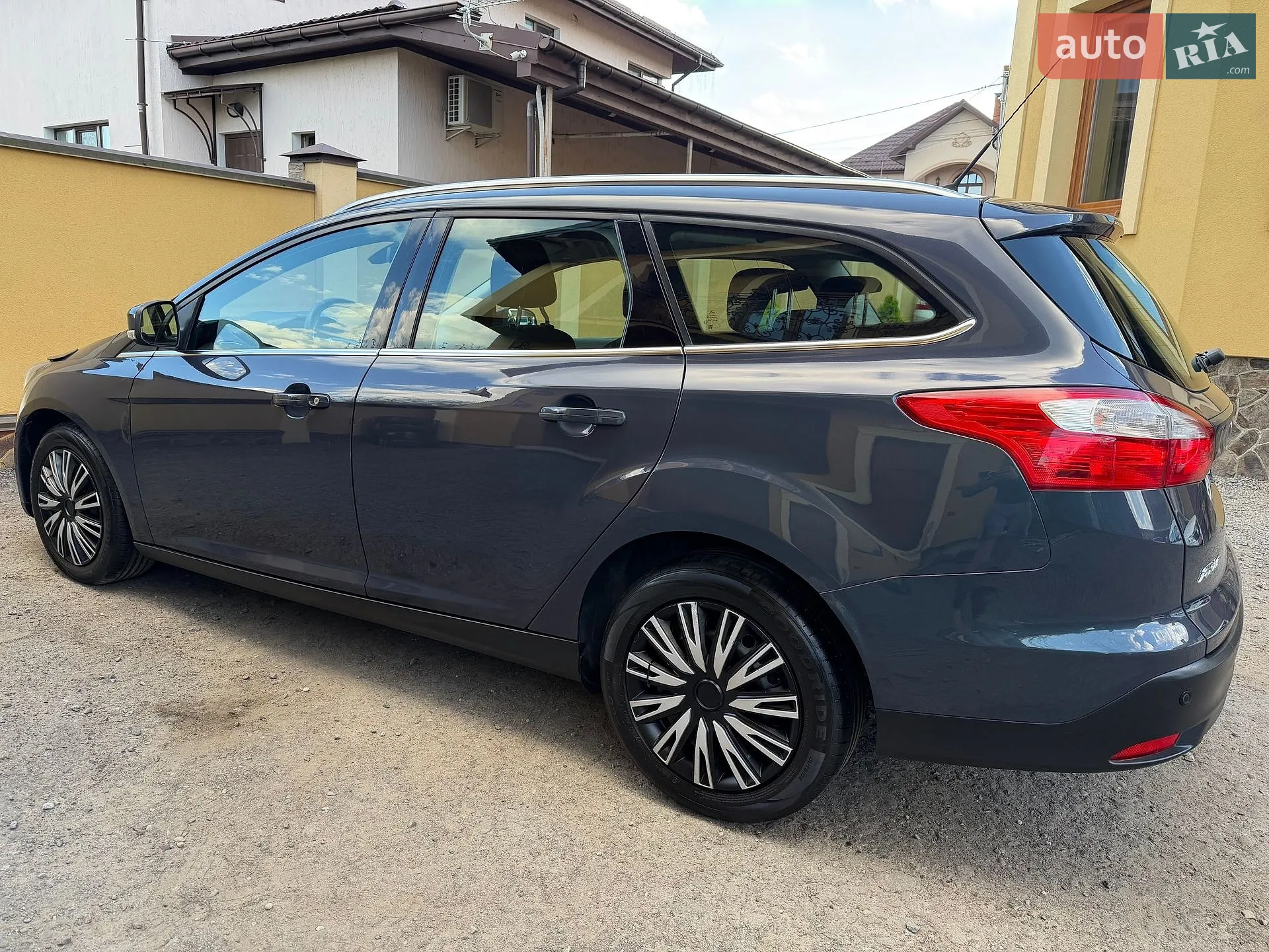 2013 Ford Focus - мініатюра 5