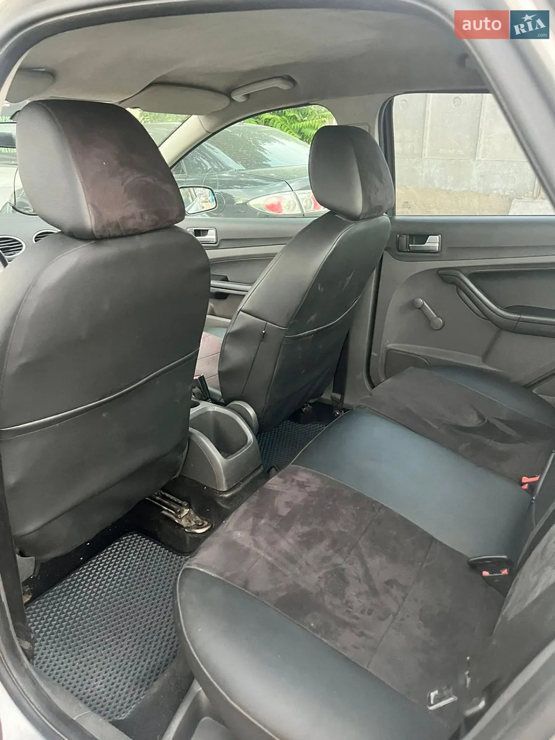 Ford Focus 2005 VIN WF04XXWPD45C72249 фото оголошення 9 з 22