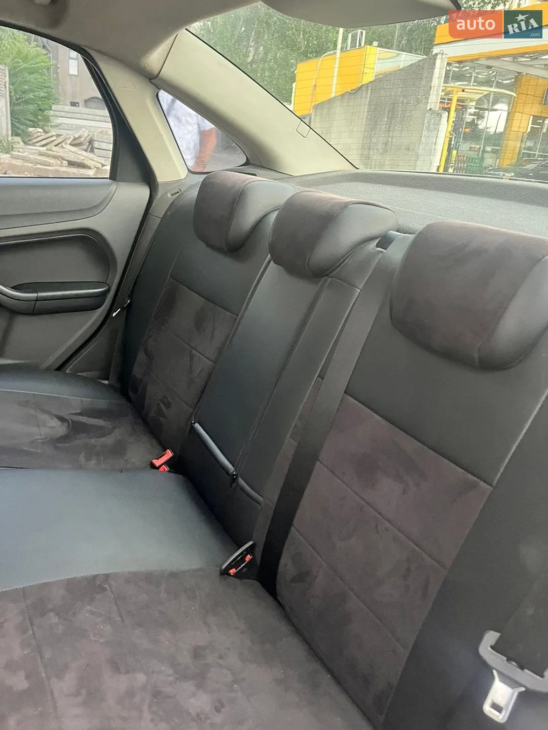 Ford Focus 2005 VIN WF04XXWPD45C72249 фото оголошення 13 з 22