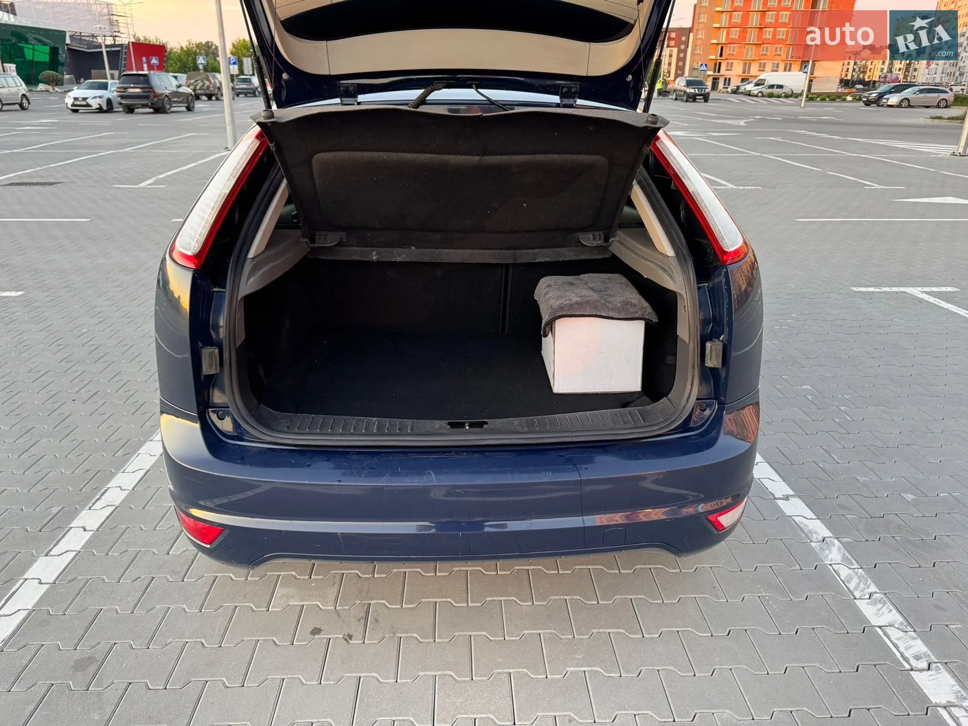 2011 Ford Focus - мініатюра 21
