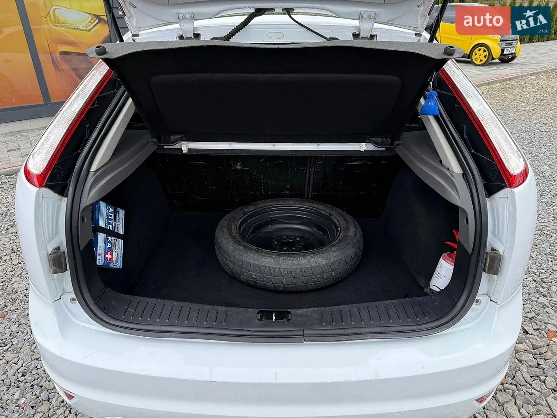2011 Ford Focus - мініатюра 5