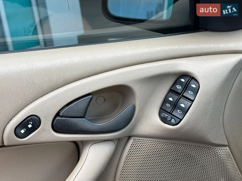 Ford Focus 2001 VIN 1FAHP34351W235633 фото оголошення 20 з 61