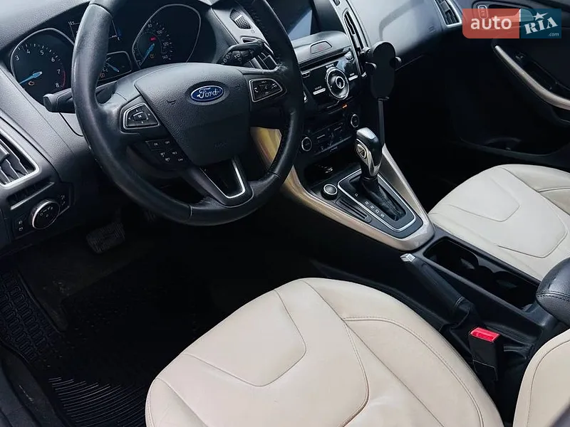 Ford Focus 2016 VIN 1FADP3N20GL326209 фото оголошення 15 з 68