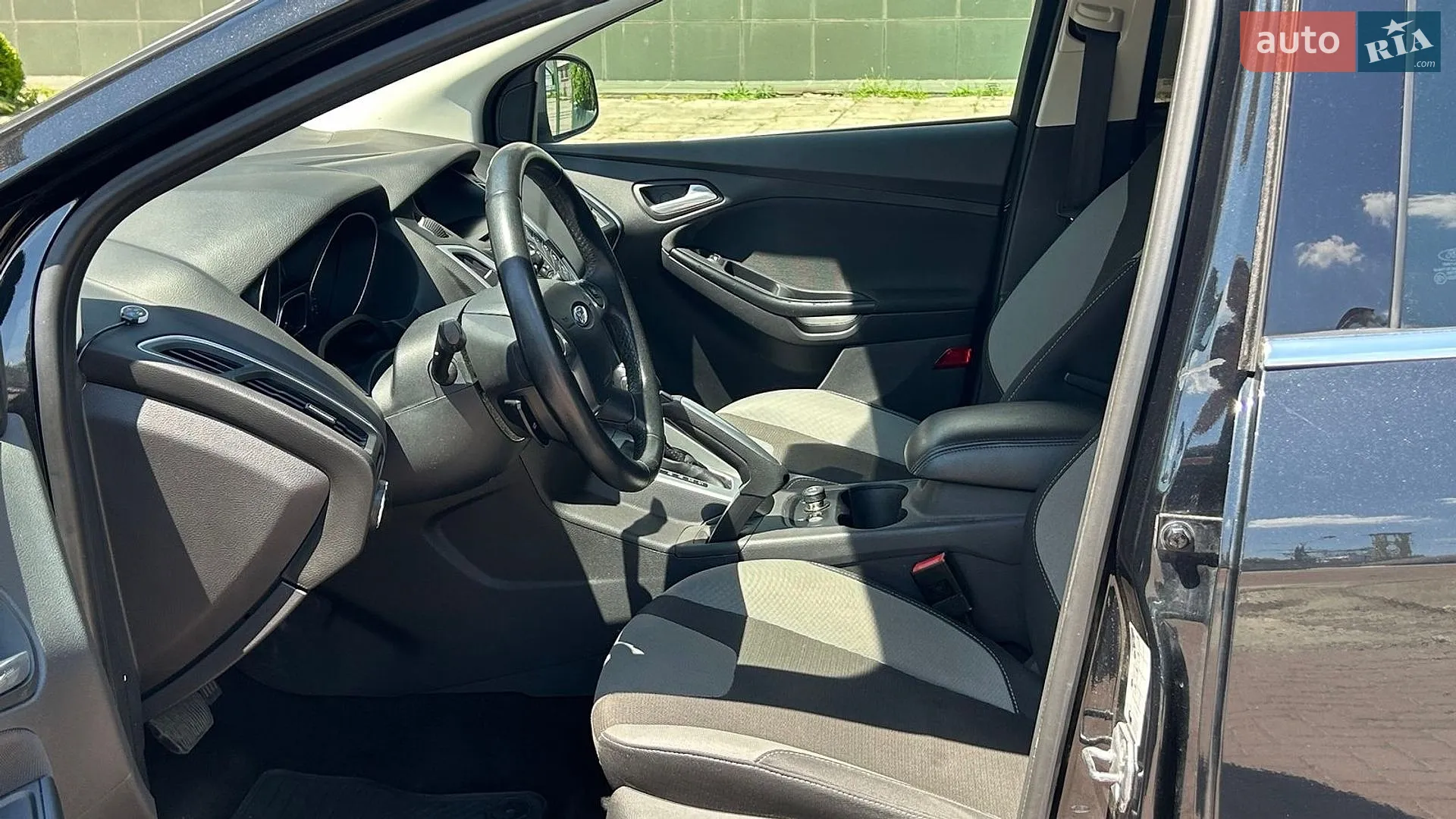 2012 Ford Focus - мініатюра 11