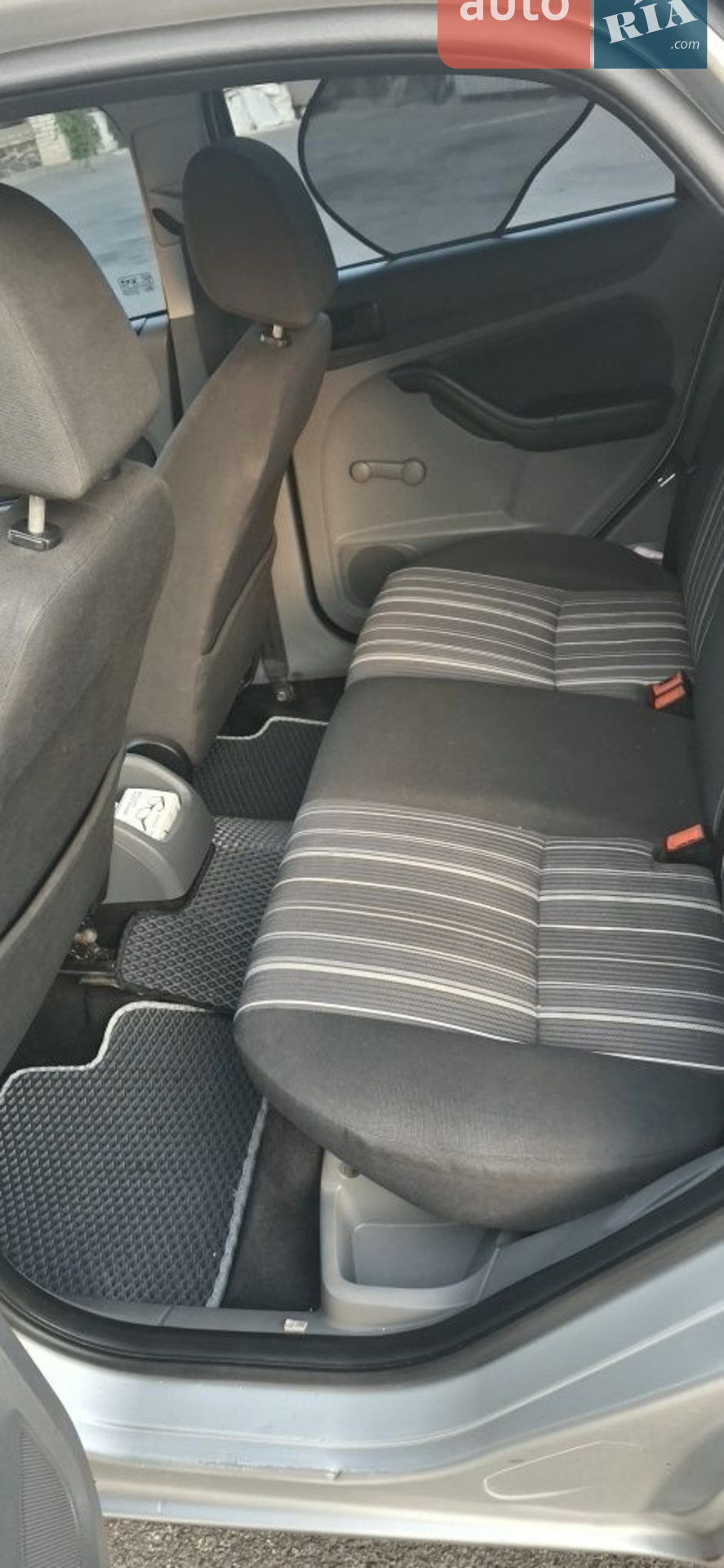 Ford Focus 2011 VIN WF0PXXWPDPBL74810 фото оголошення 6 з 40