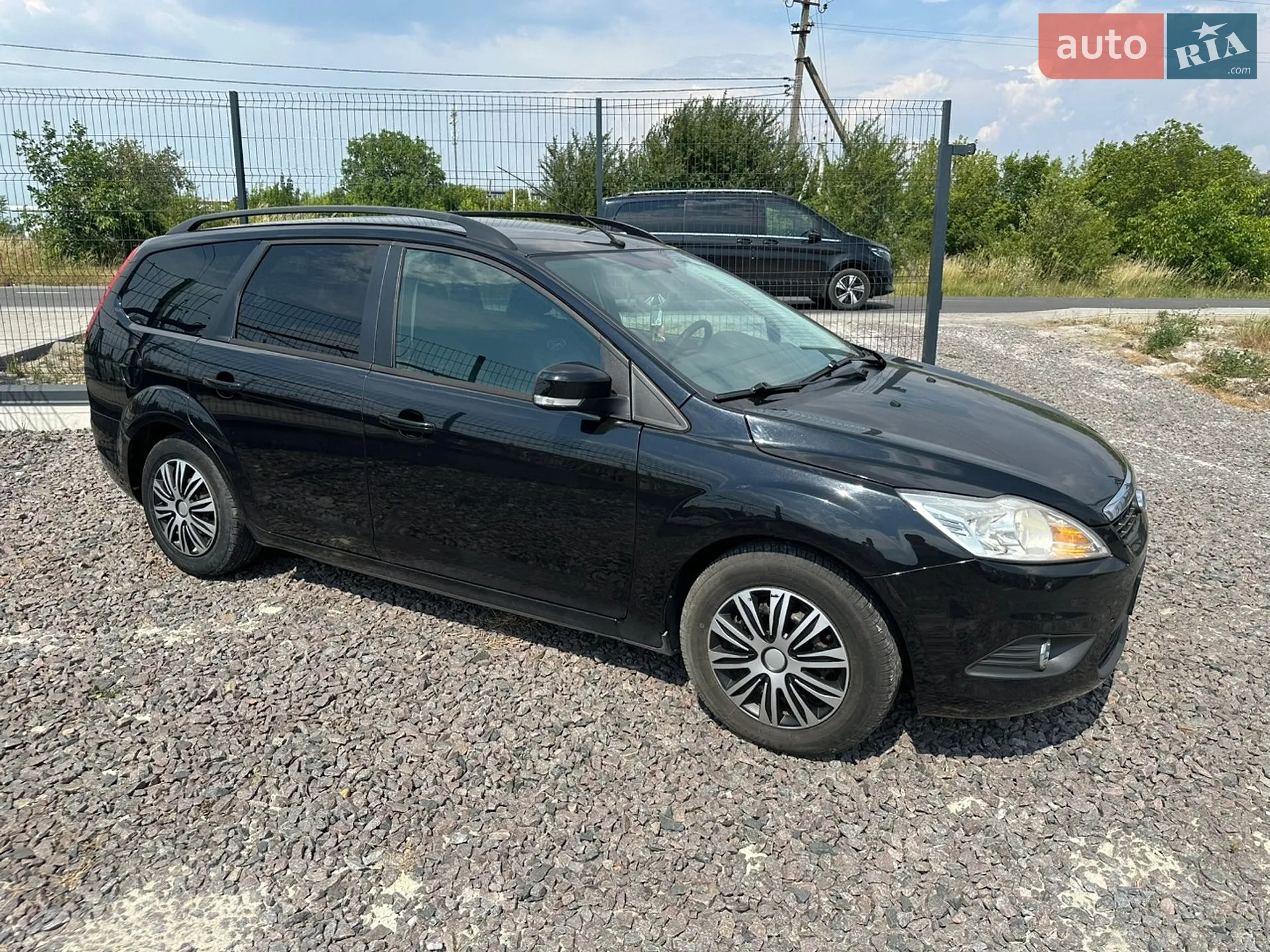 2010 Ford Focus - мініатюра 12