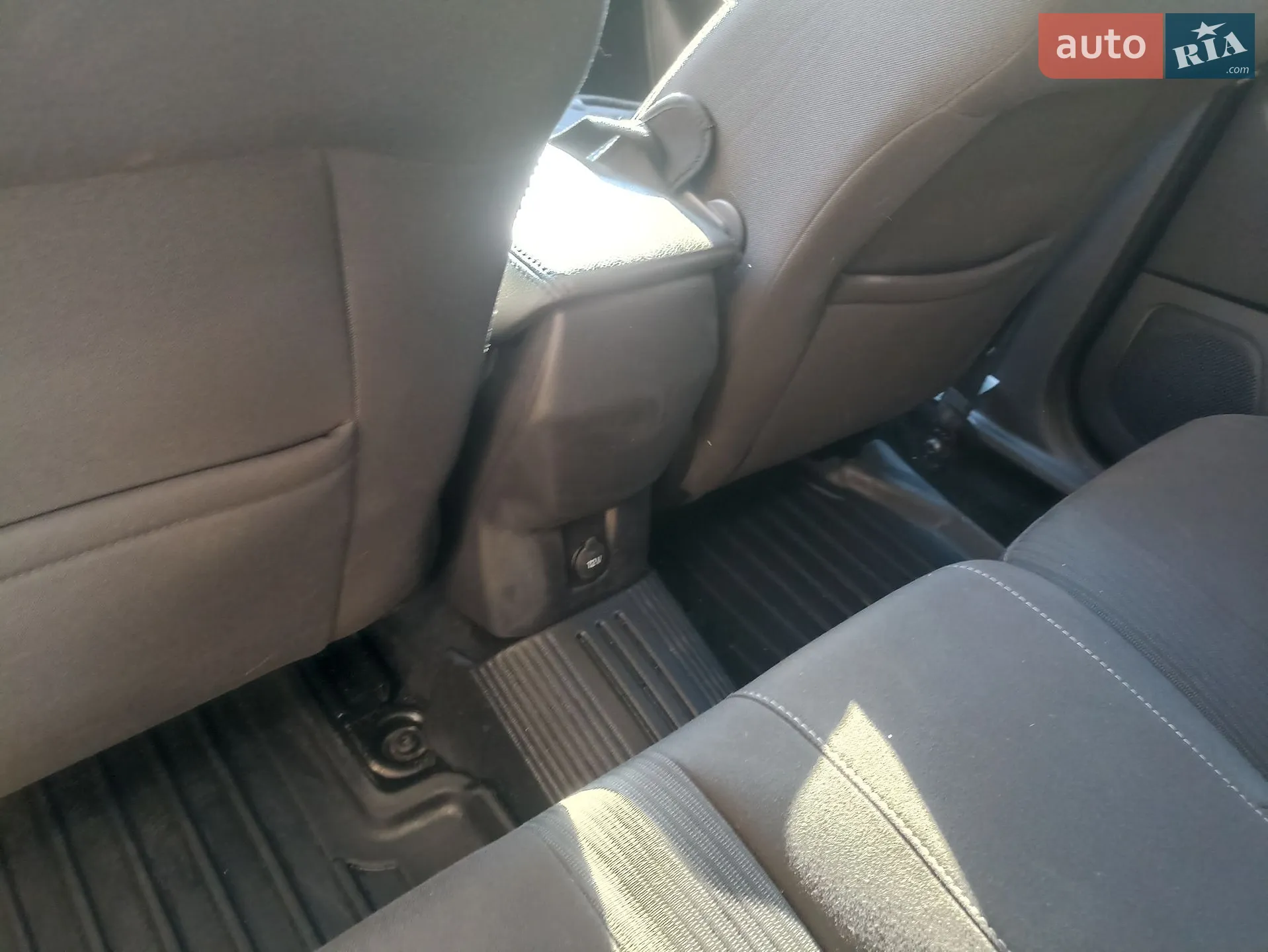 2011 Ford Focus - мініатюра 24