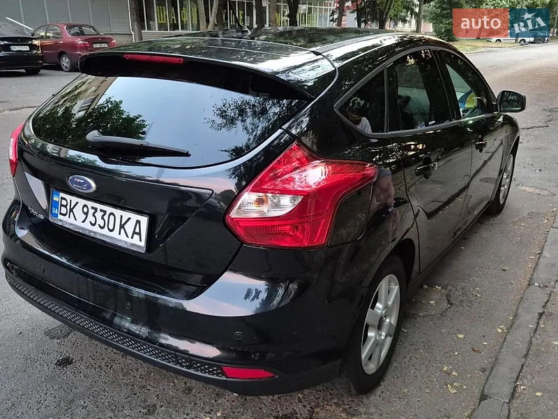 Ford Focus 2011 VIN WF0KXXGCBKBK72615 фото оголошення 9 з 77