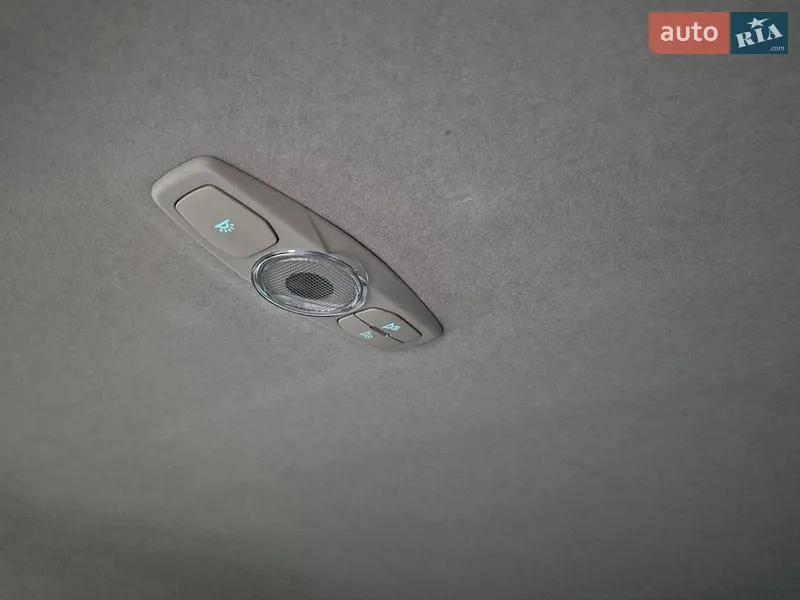 Ford Focus 2011 VIN WF0KXXGCBKBK72615 фото оголошення 28 з 77