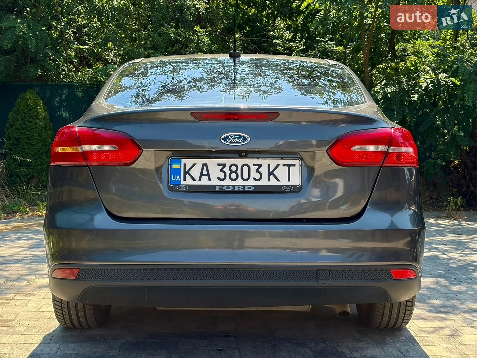 2017 Ford Focus - мініатюра 19