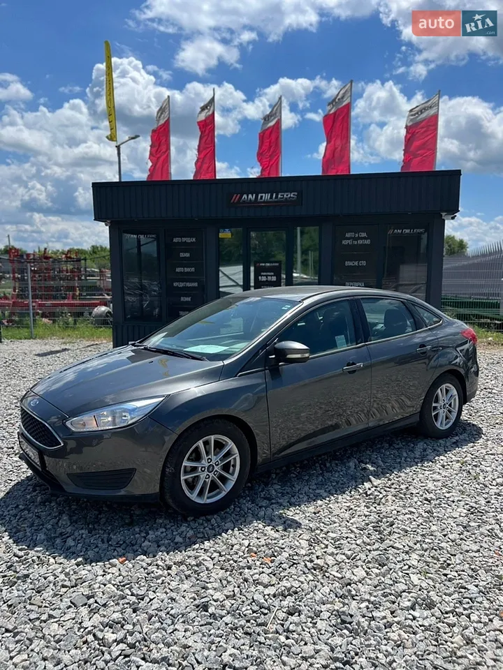 2017 Ford Focus - мініатюра 12