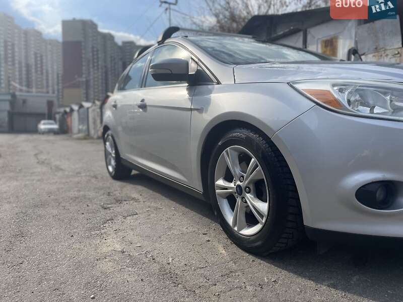 Хетчбек Ford Focus 2014 в Києві