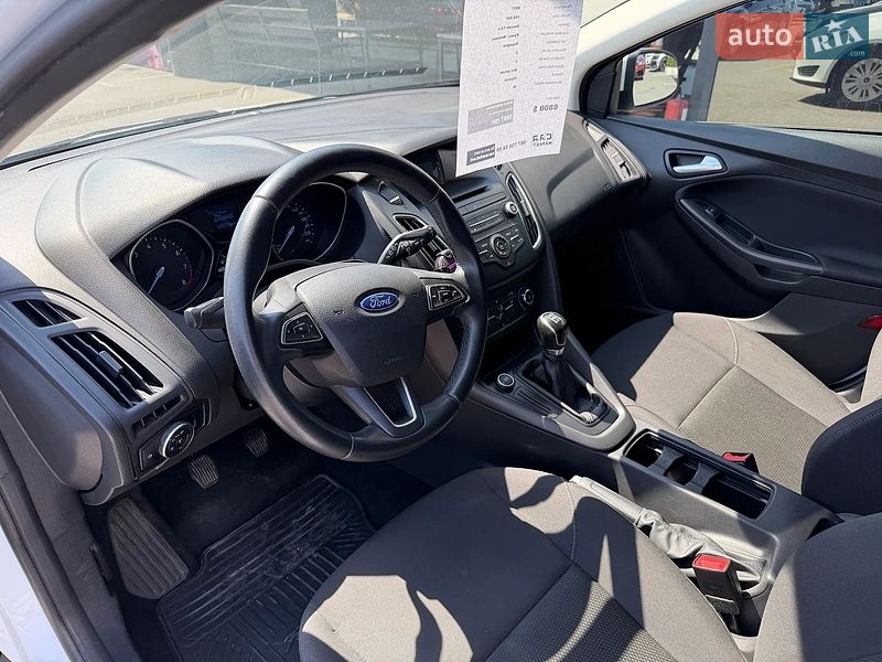Хэтчбек Ford Focus 2017 в Житомире фото 4 Хэтчбек Ford Focus 2017 в Житомире