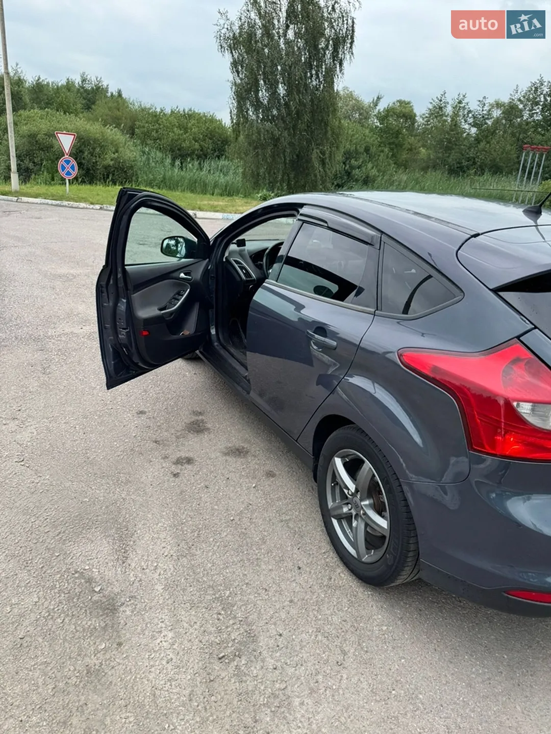 2011 Ford Focus - мініатюра 5