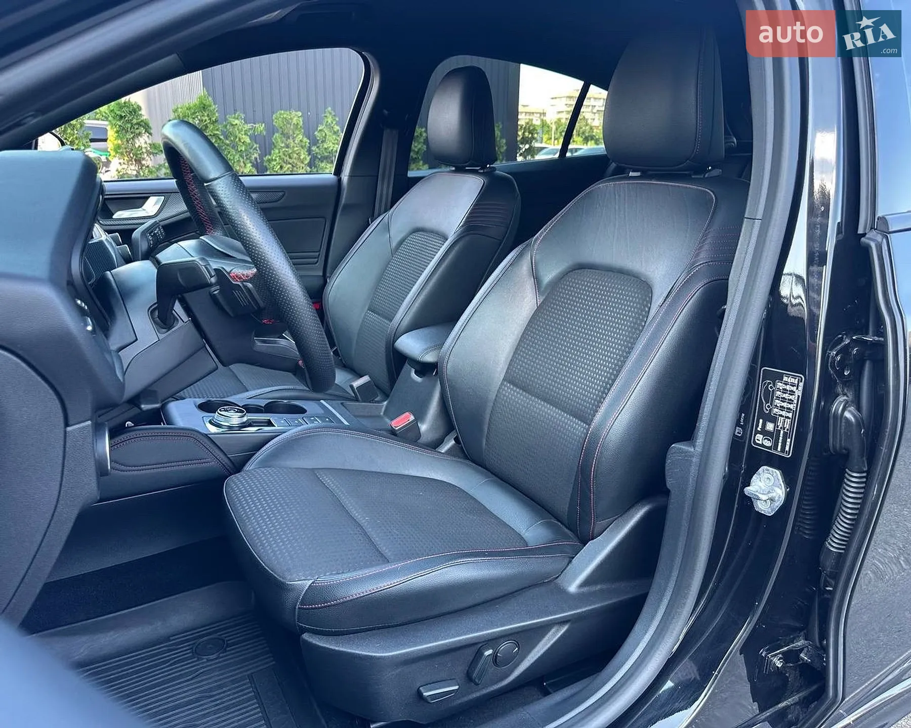 2020 Ford Focus - мініатюра 41