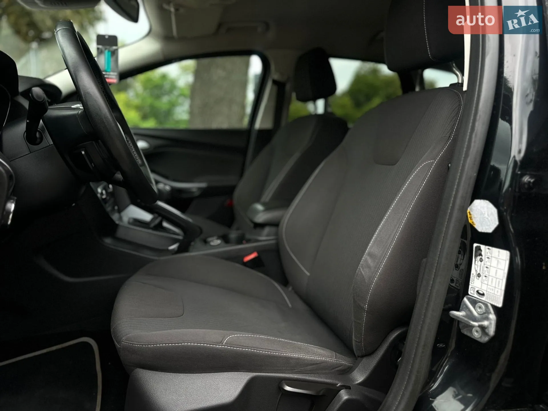 2011 Ford Focus - мініатюра 26