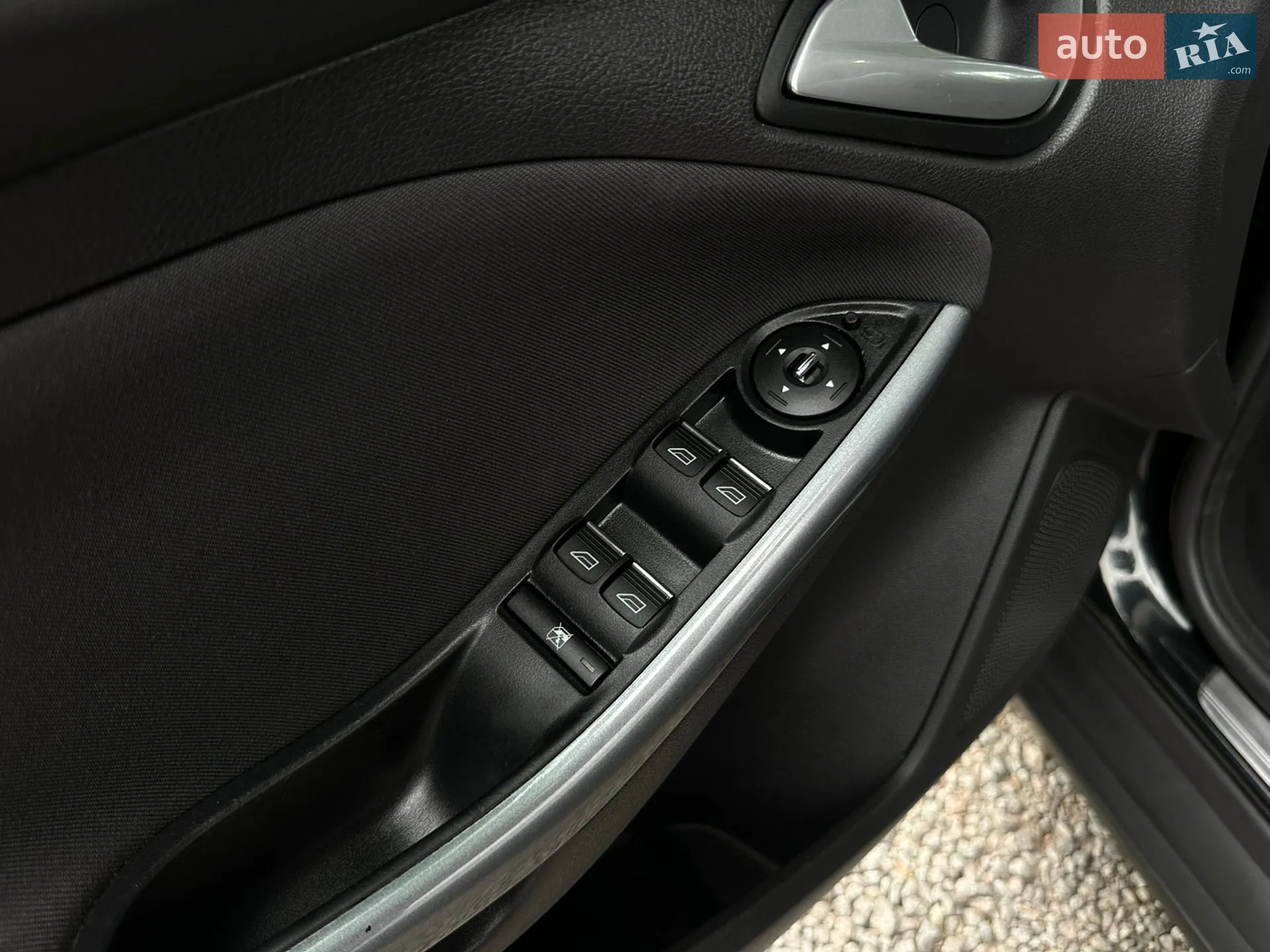 2011 Ford Focus - мініатюра 28