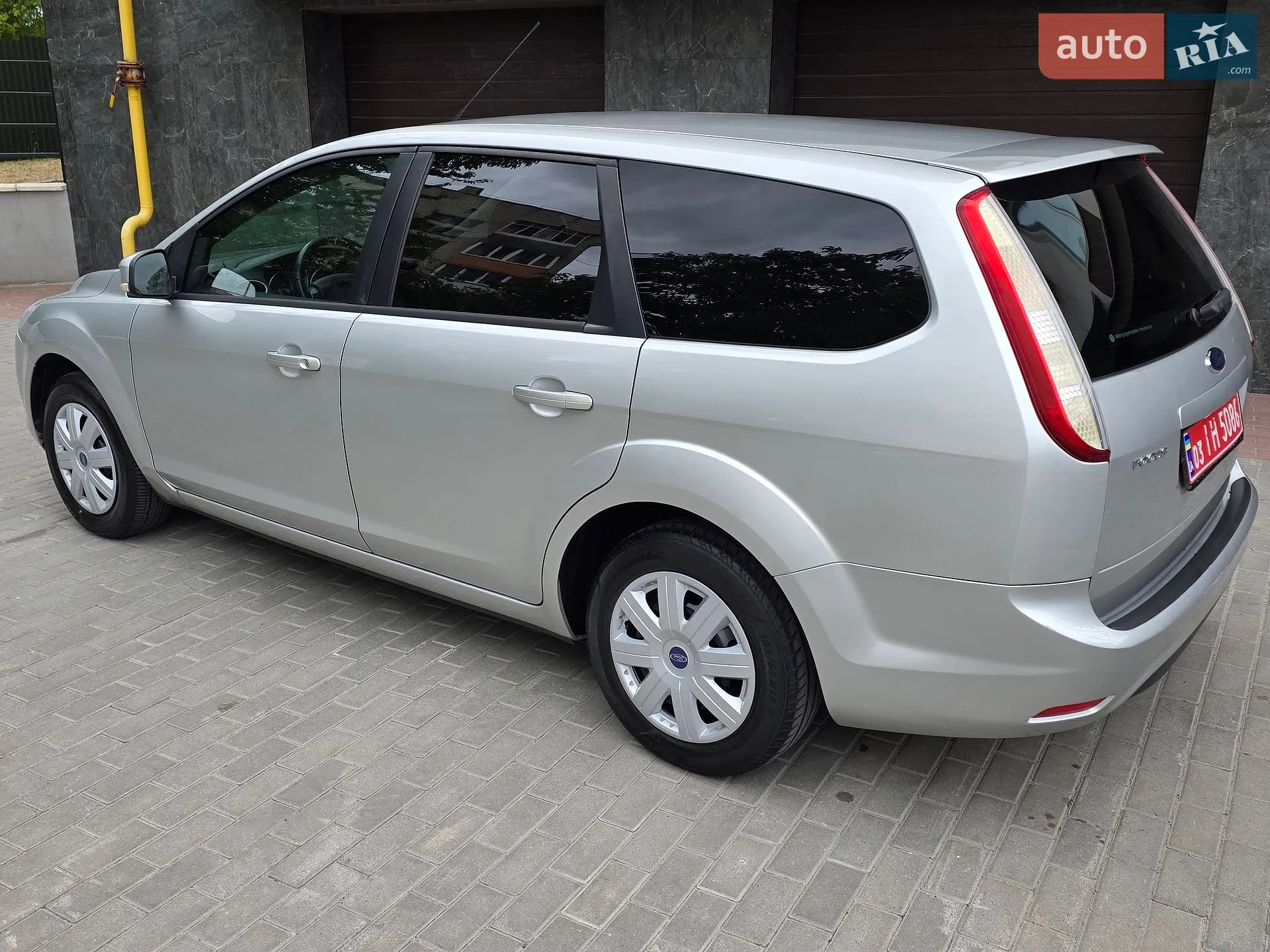 2010 Ford Focus - мініатюра 7