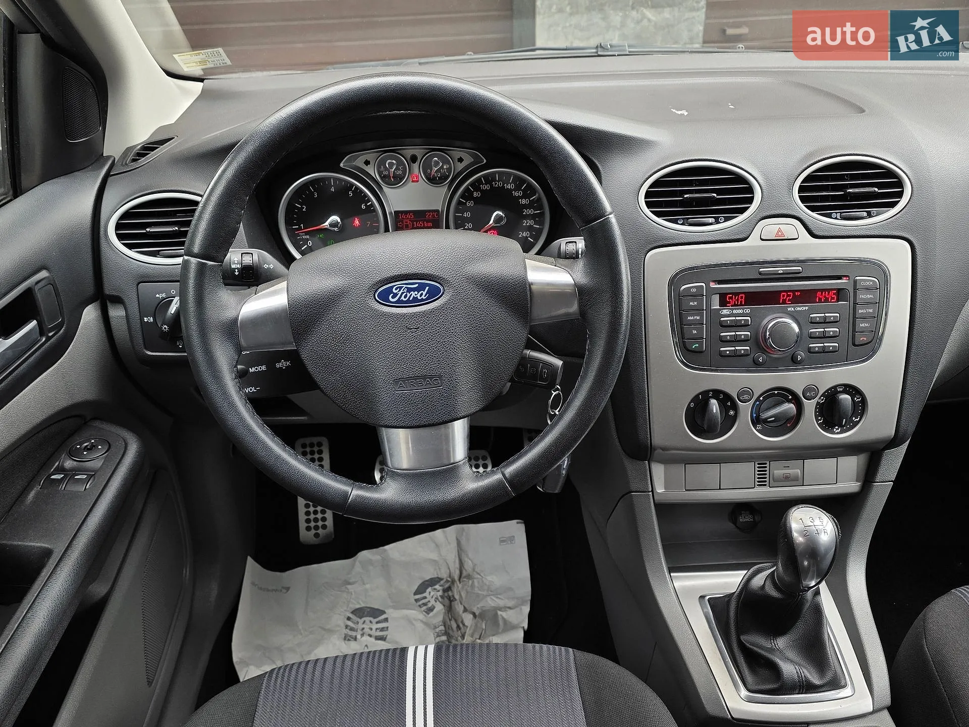 2010 Ford Focus - мініатюра 31