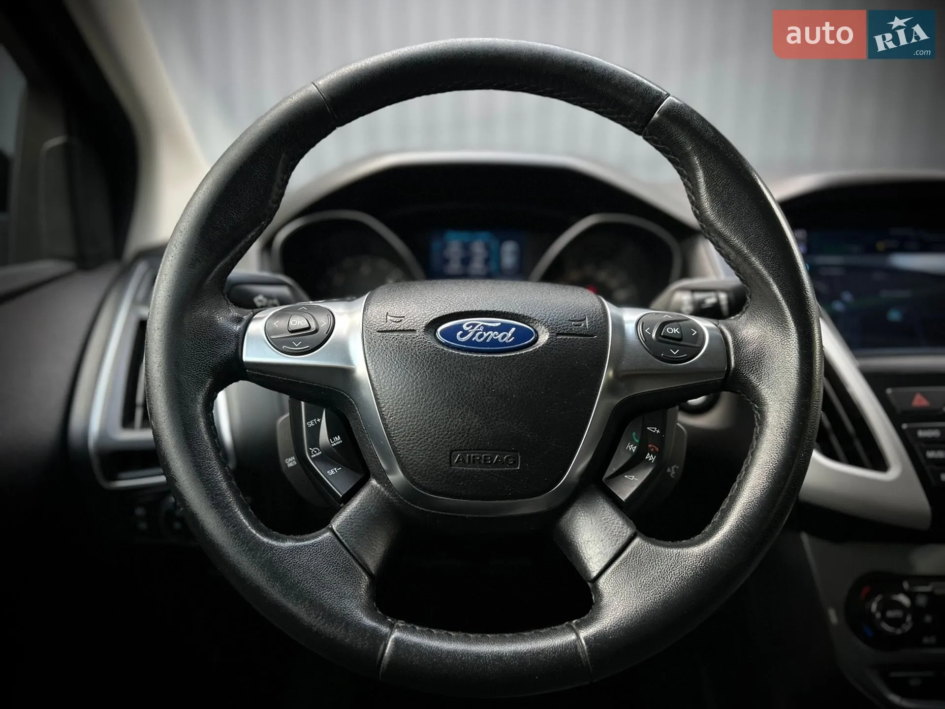 2012 Ford Focus - мініатюра 11