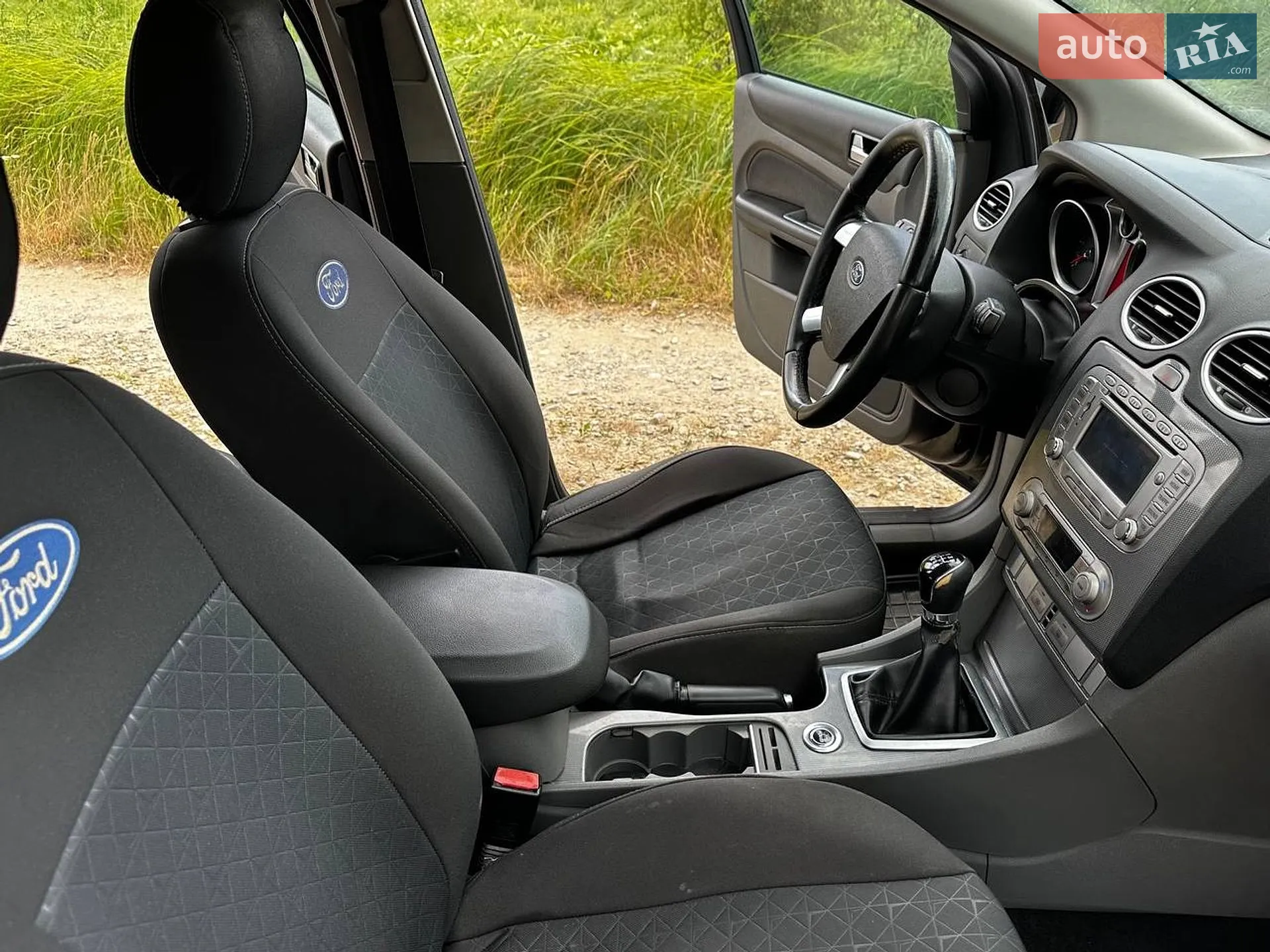 2010 Ford Focus - мініатюра 50