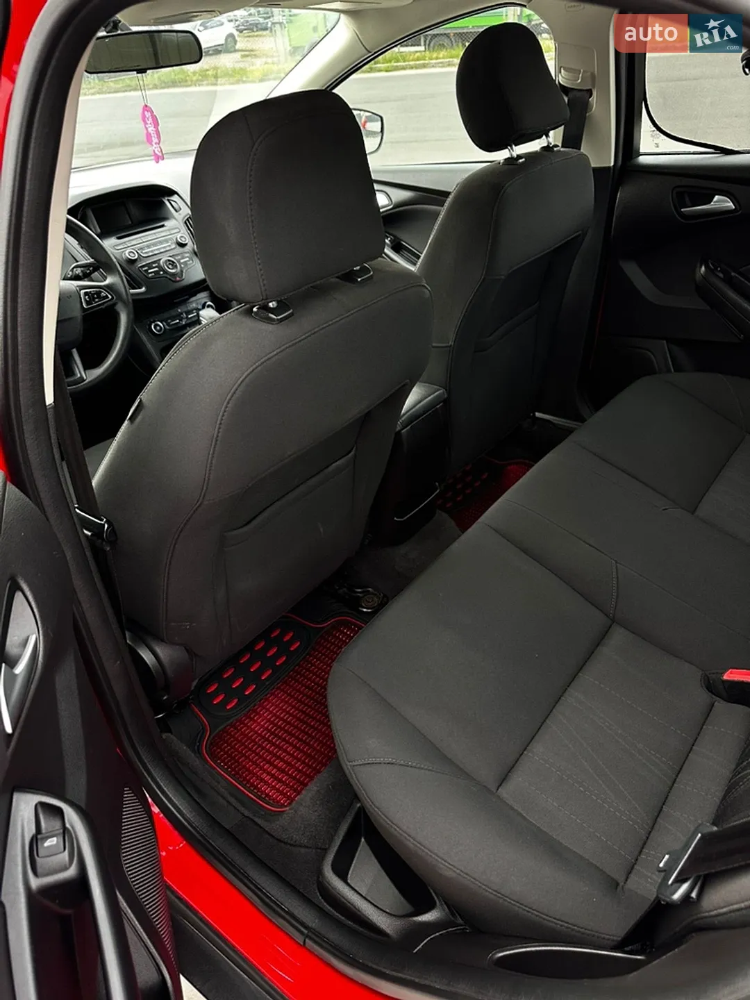 2015 Ford Focus - мініатюра 12