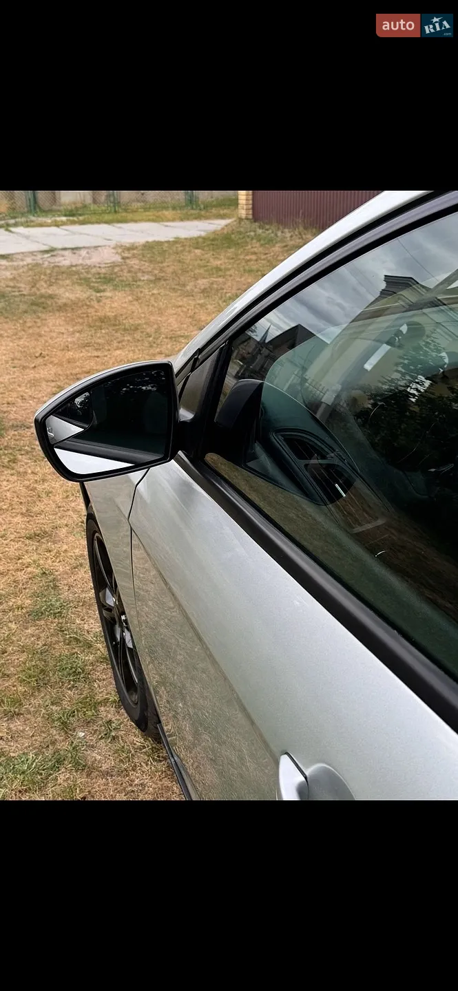 2011 Ford Focus - мініатюра 9