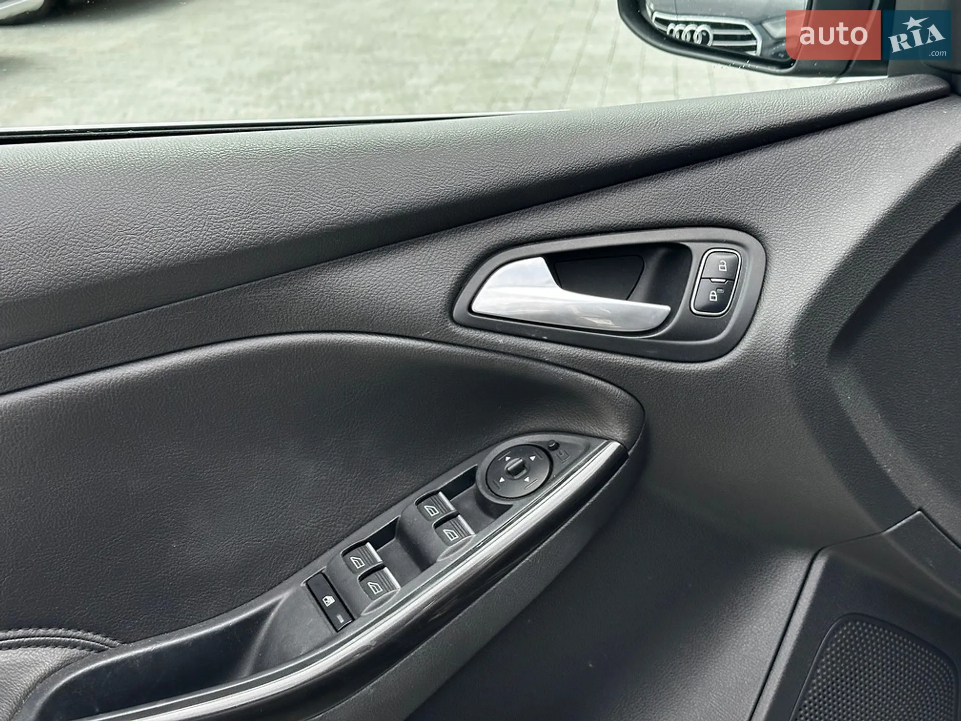 2018 Ford Focus - мініатюра 10