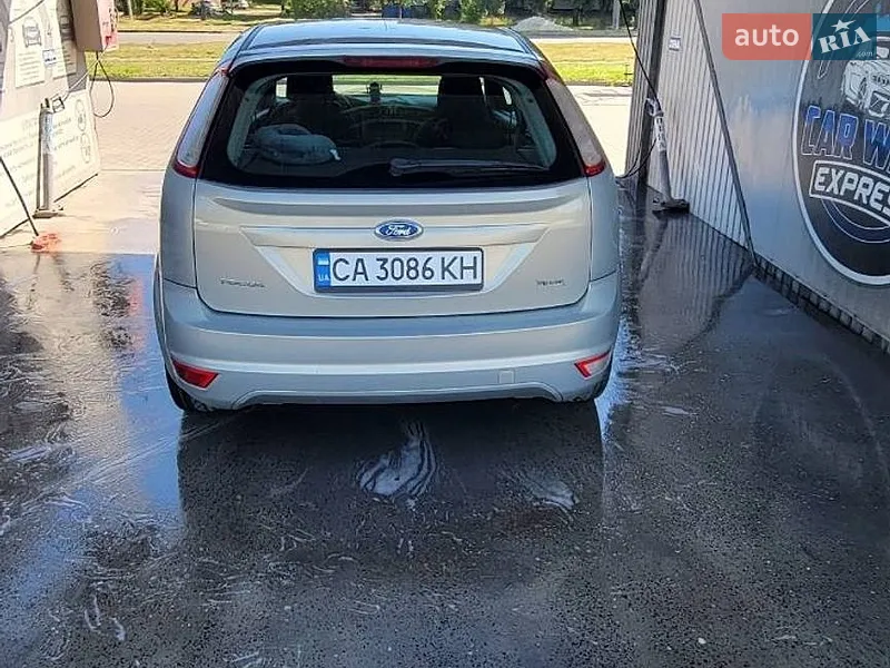Ford Focus 2010