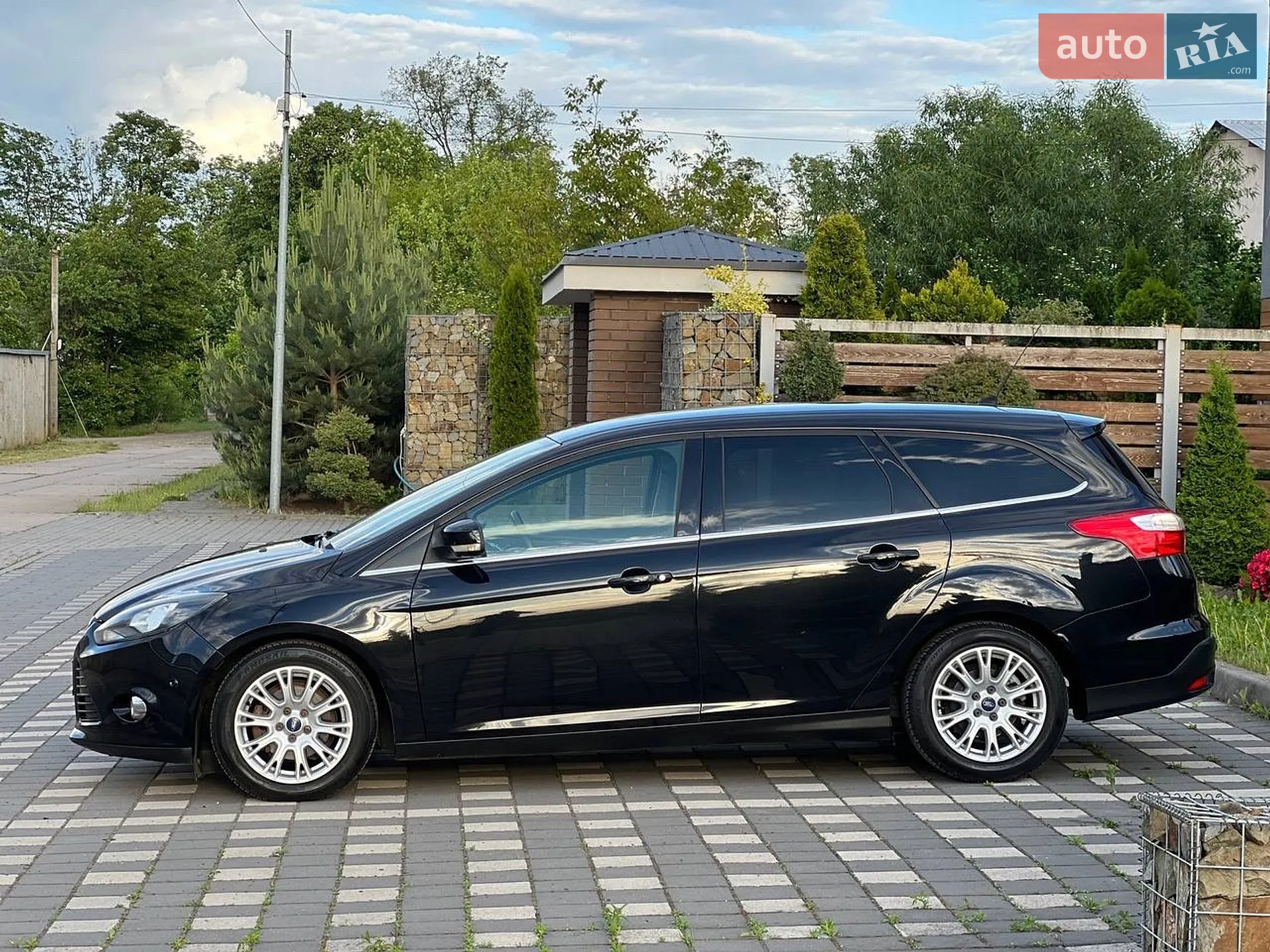2011 Ford Focus - мініатюра 13