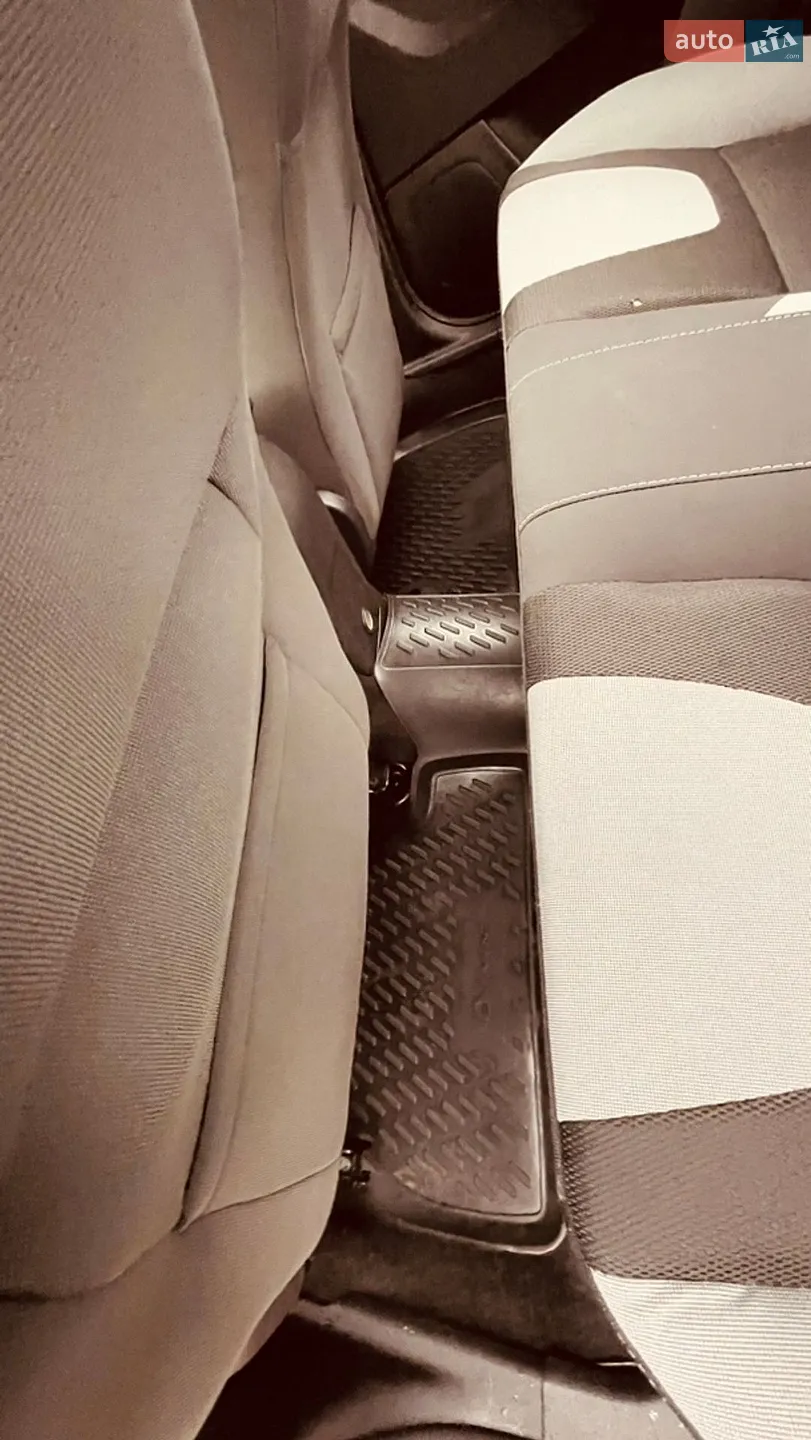2013 Ford Focus - мініатюра 18