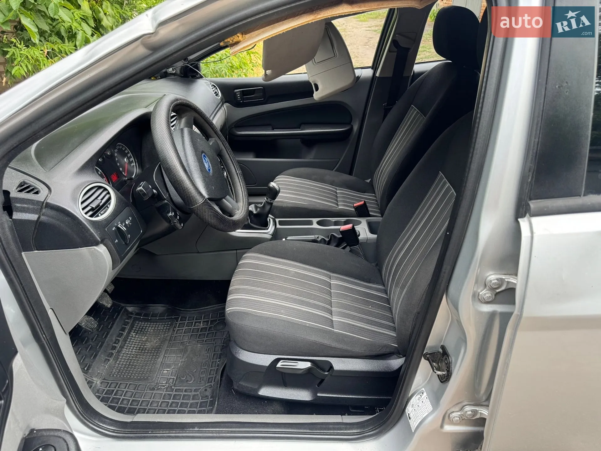 2011 Ford Focus - мініатюра 19