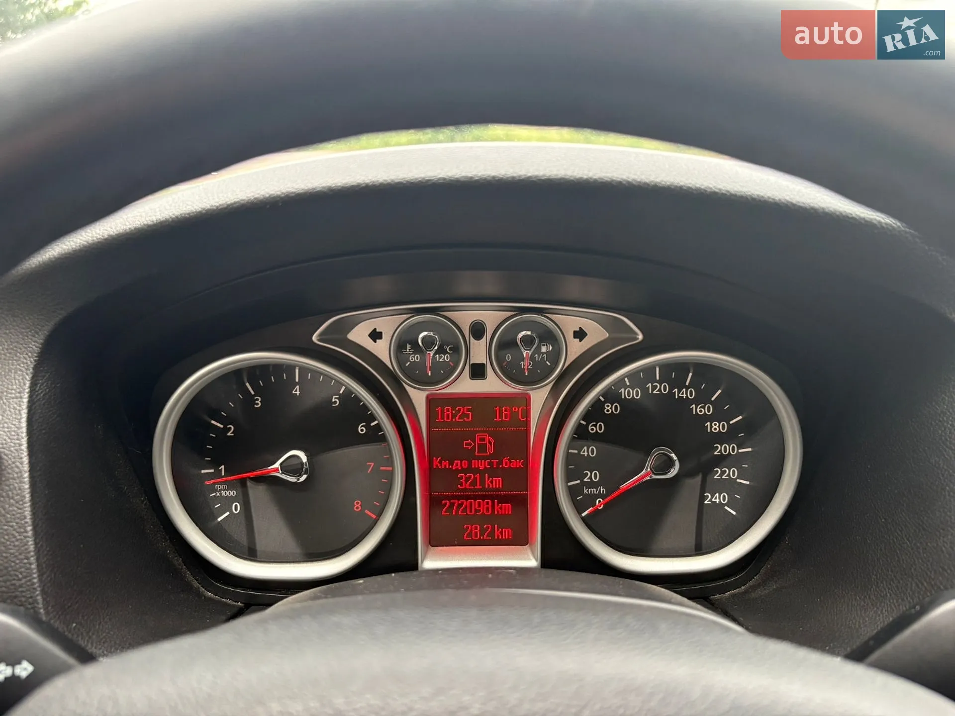 2010 Ford Focus - мініатюра 6
