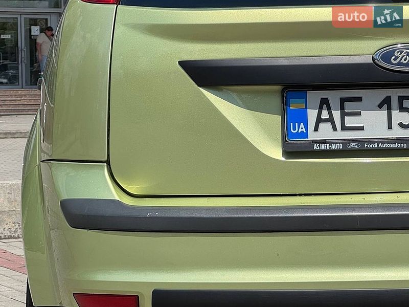 Хетчбек Ford Focus 2005 в Дніпрі