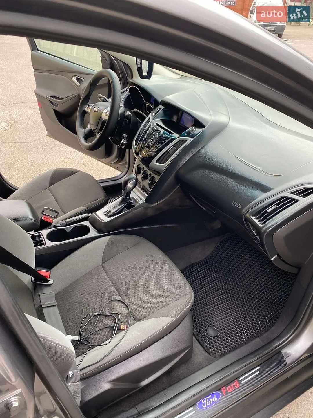 2012 Ford Focus - мініатюра 20