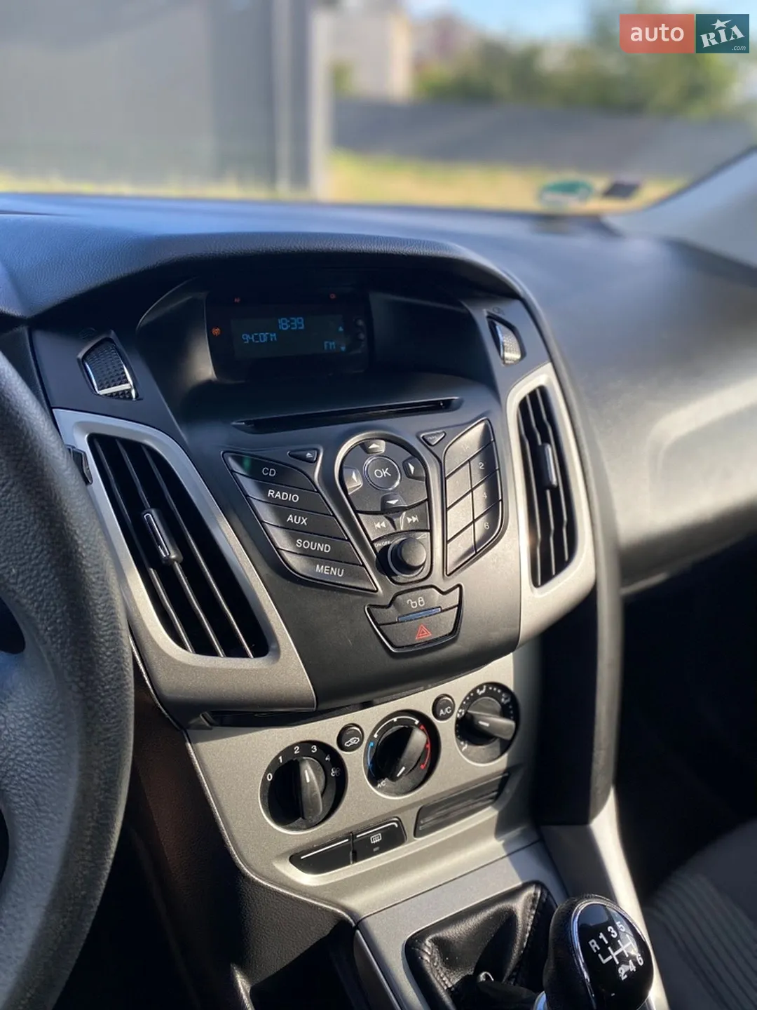 2012 Ford Focus - мініатюра 17