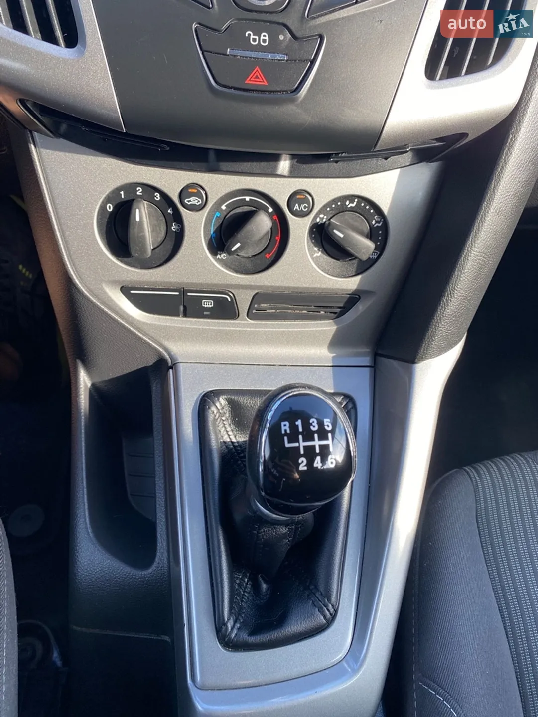 2012 Ford Focus - мініатюра 19