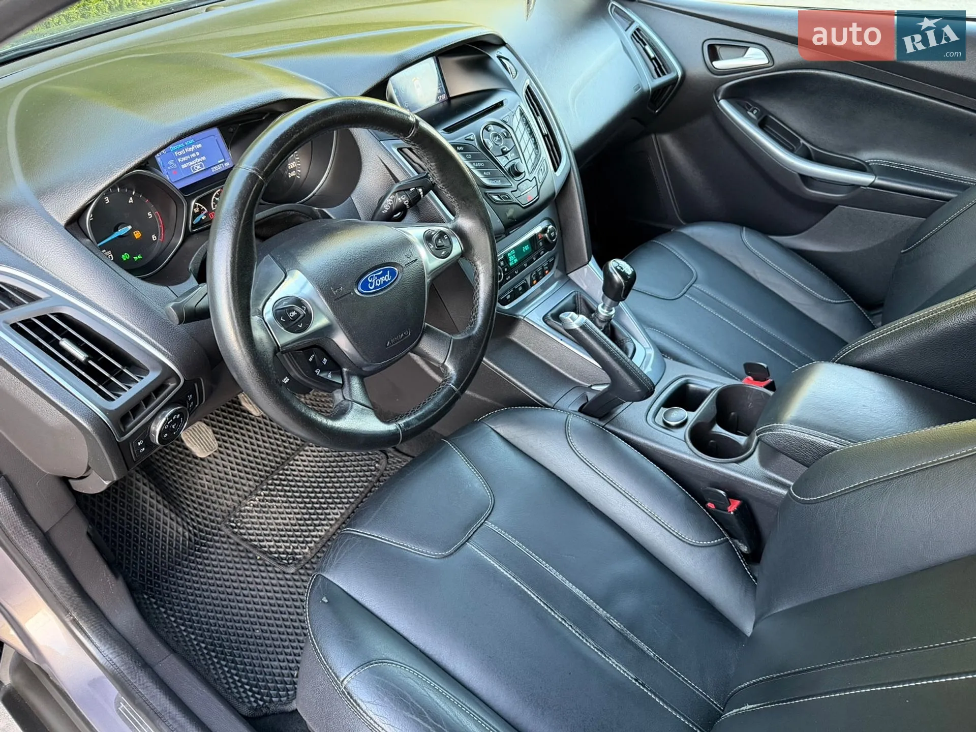 2013 Ford Focus - мініатюра 133