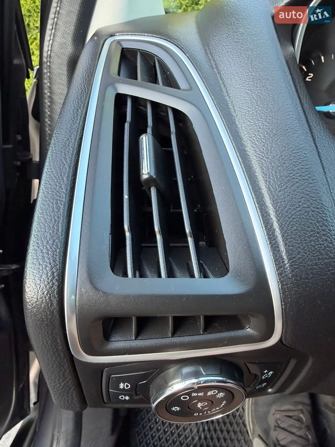 2013 Ford Focus - мініатюра 147
