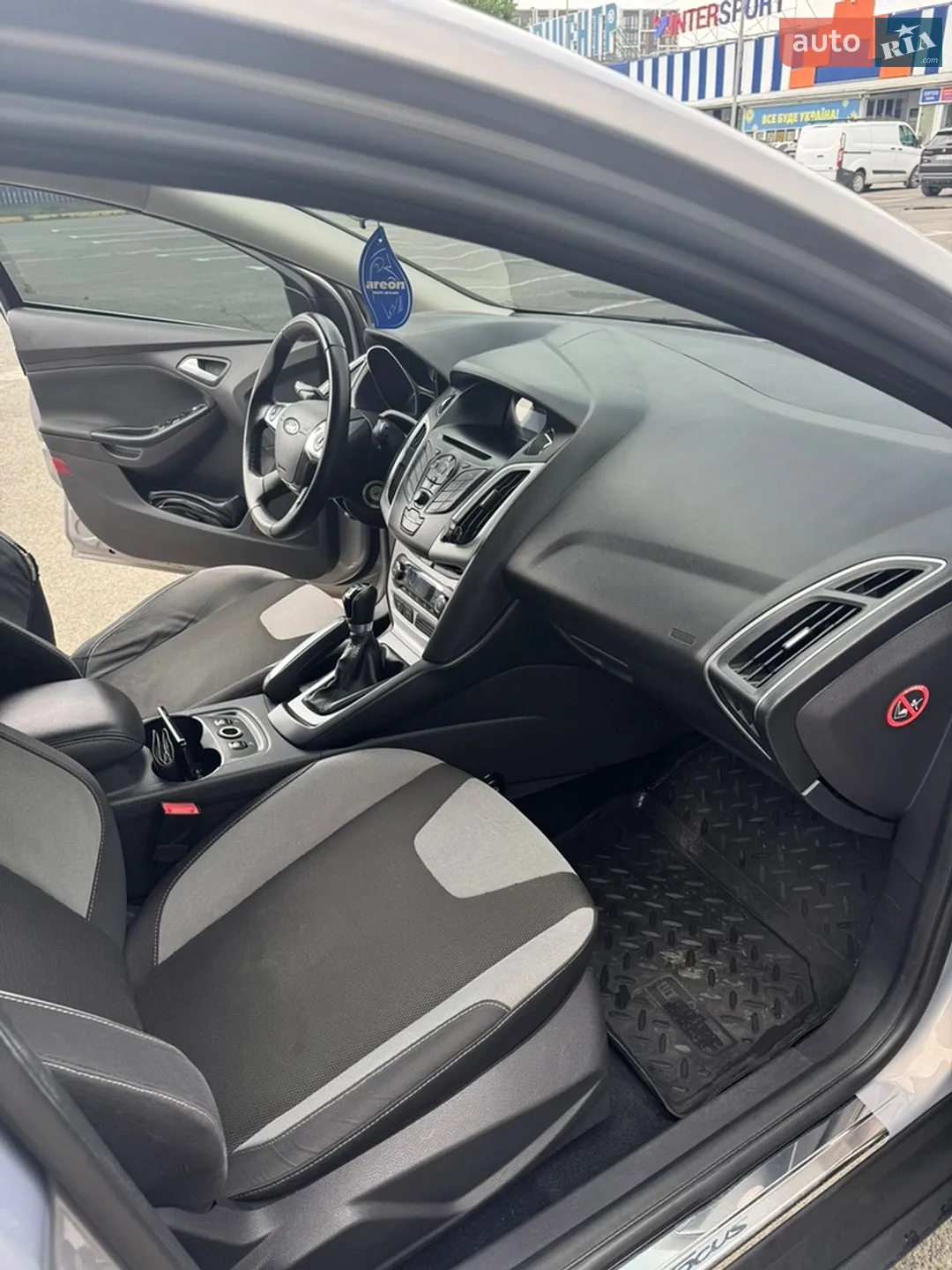 2012 Ford Focus - мініатюра 9
