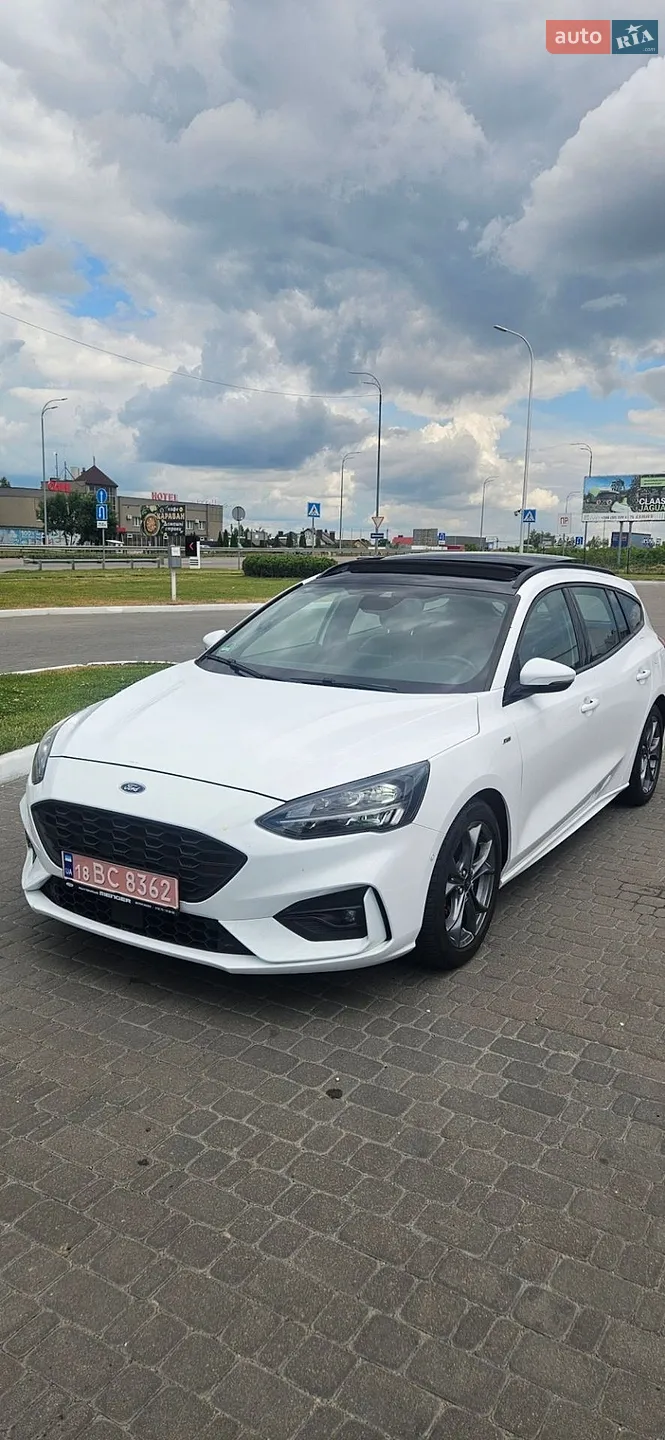 2019 Ford Focus - фото 1