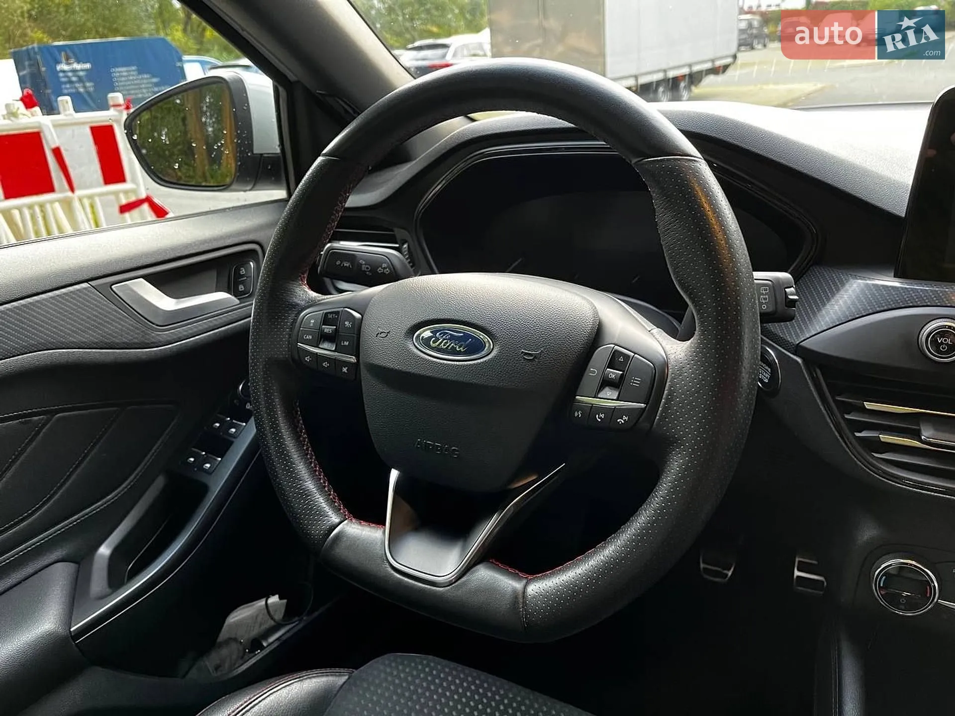 2019 Ford Focus - мініатюра 33