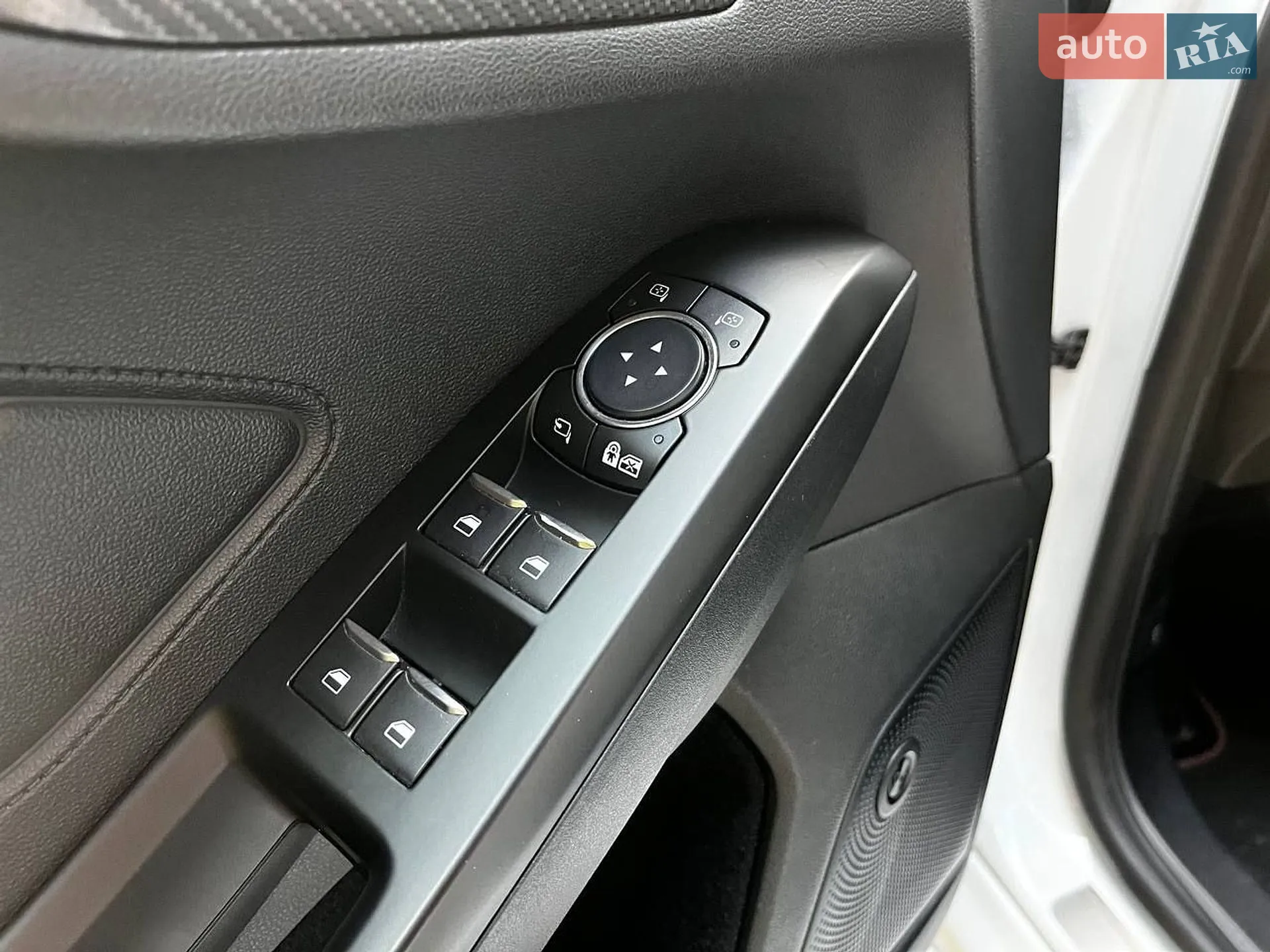 2019 Ford Focus - мініатюра 39