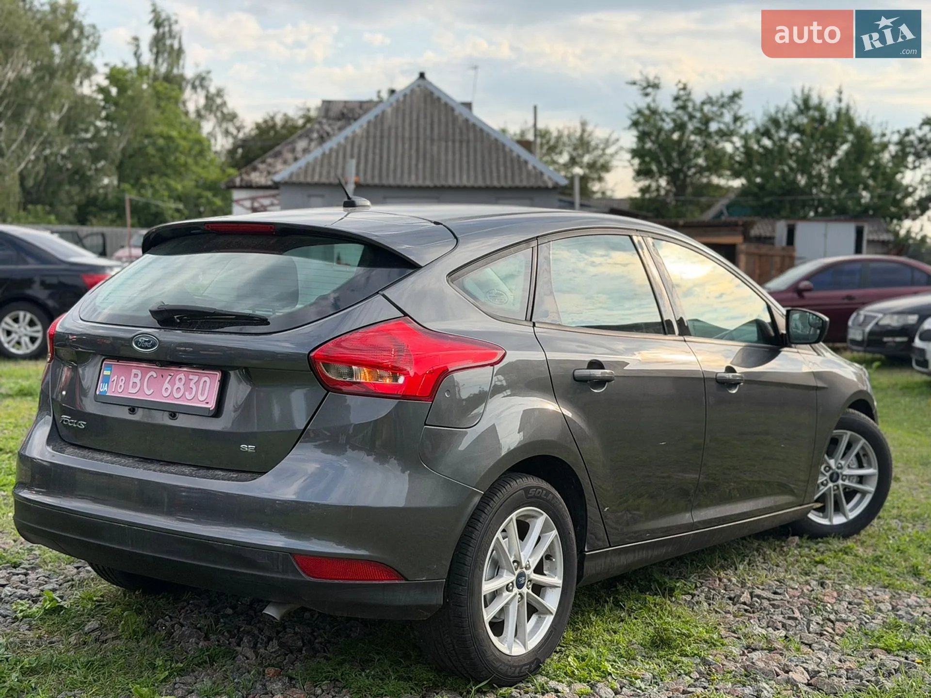 2018 Ford Focus - мініатюра 18
