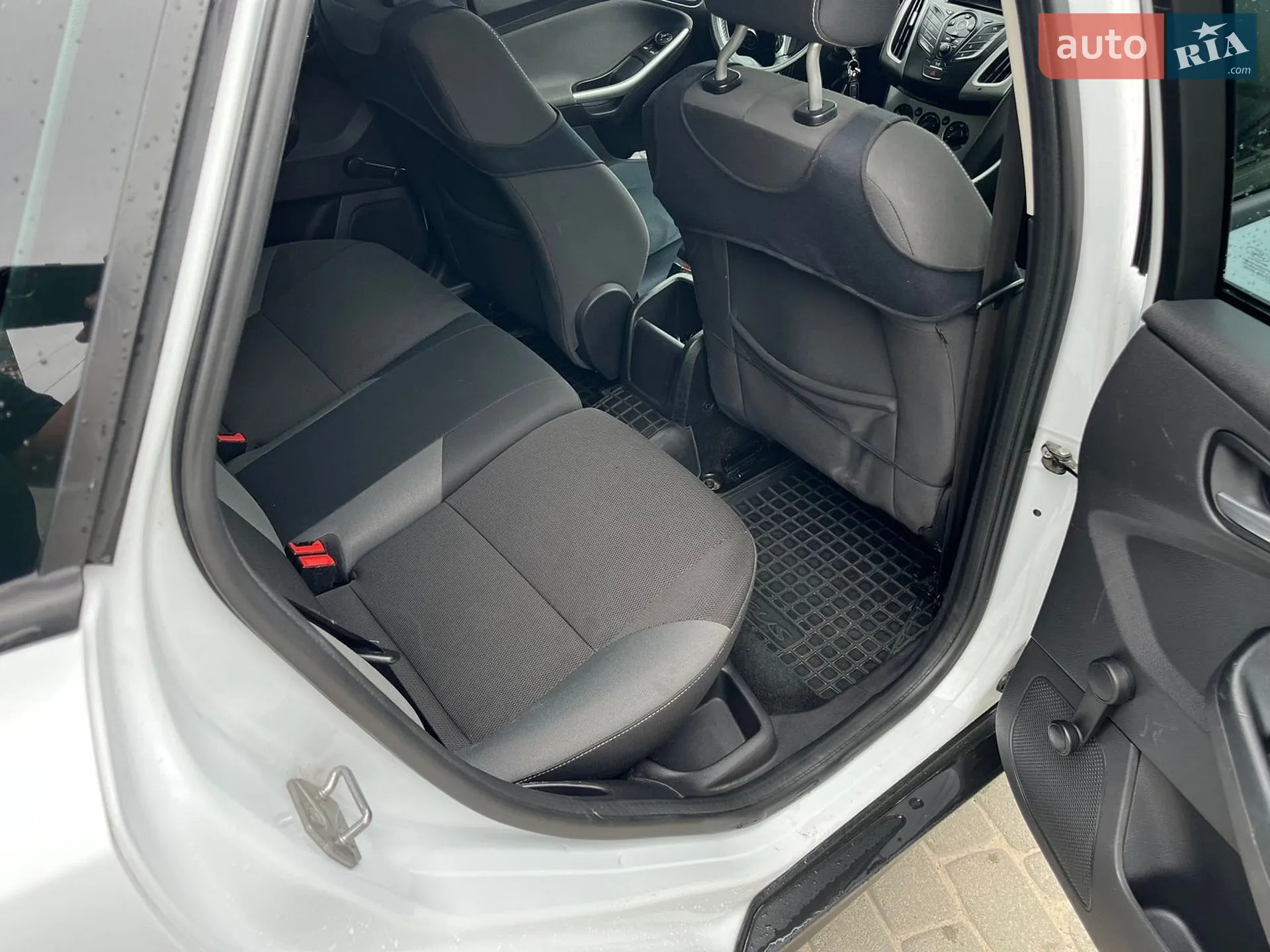 2013 Ford Focus - мініатюра 10