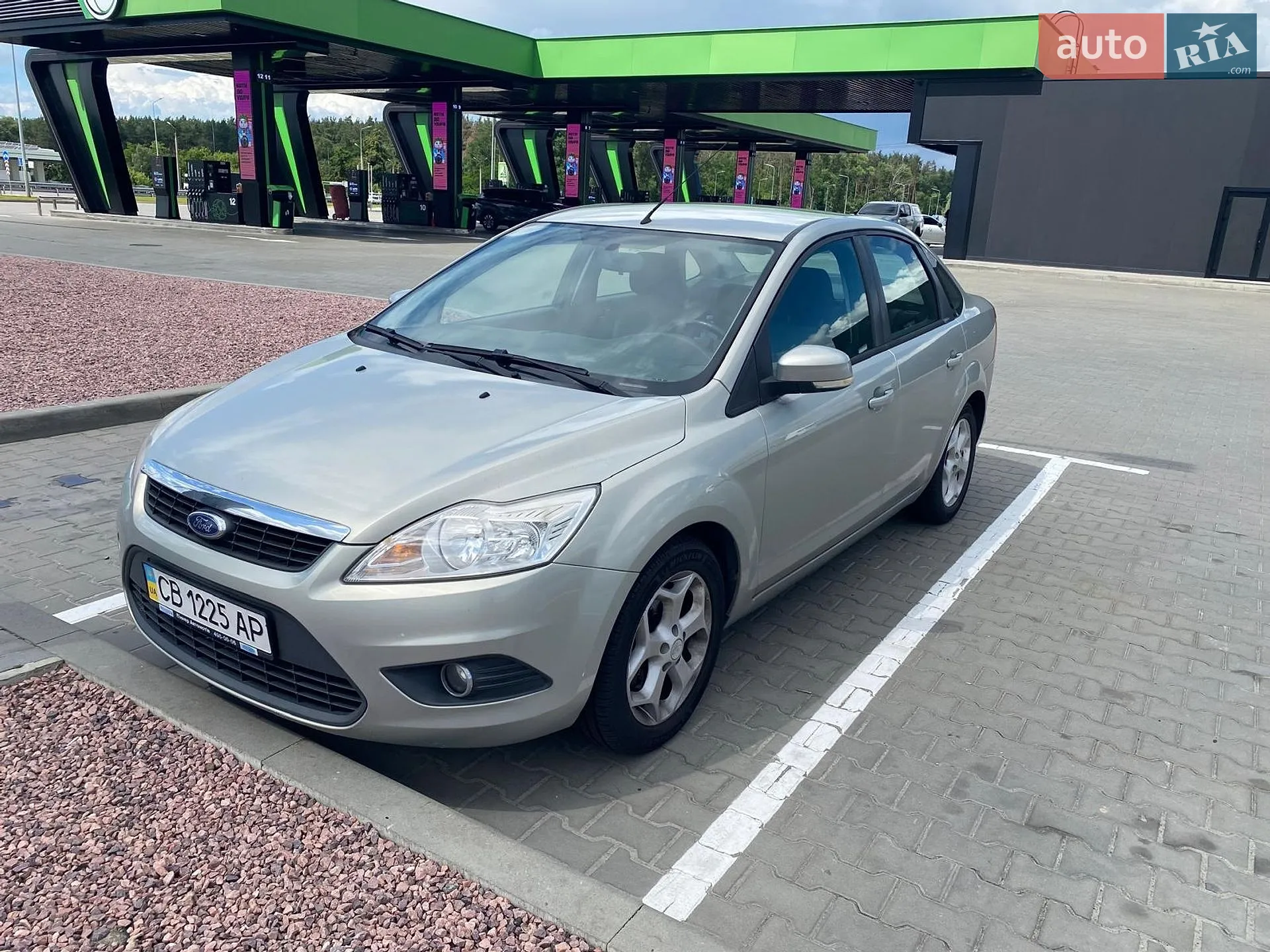 2010 Ford Focus - мініатюра 7