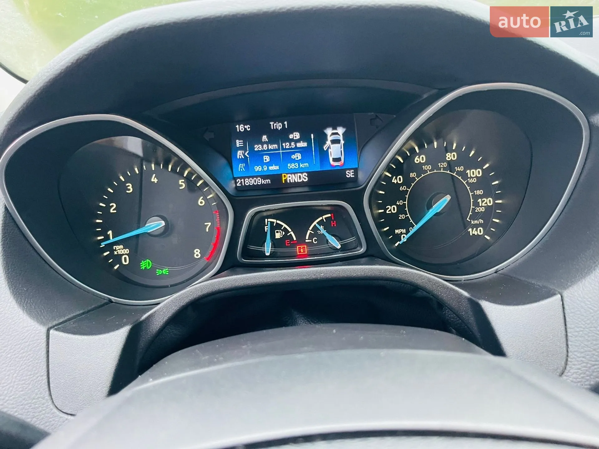 2016 Ford Focus - мініатюра 16