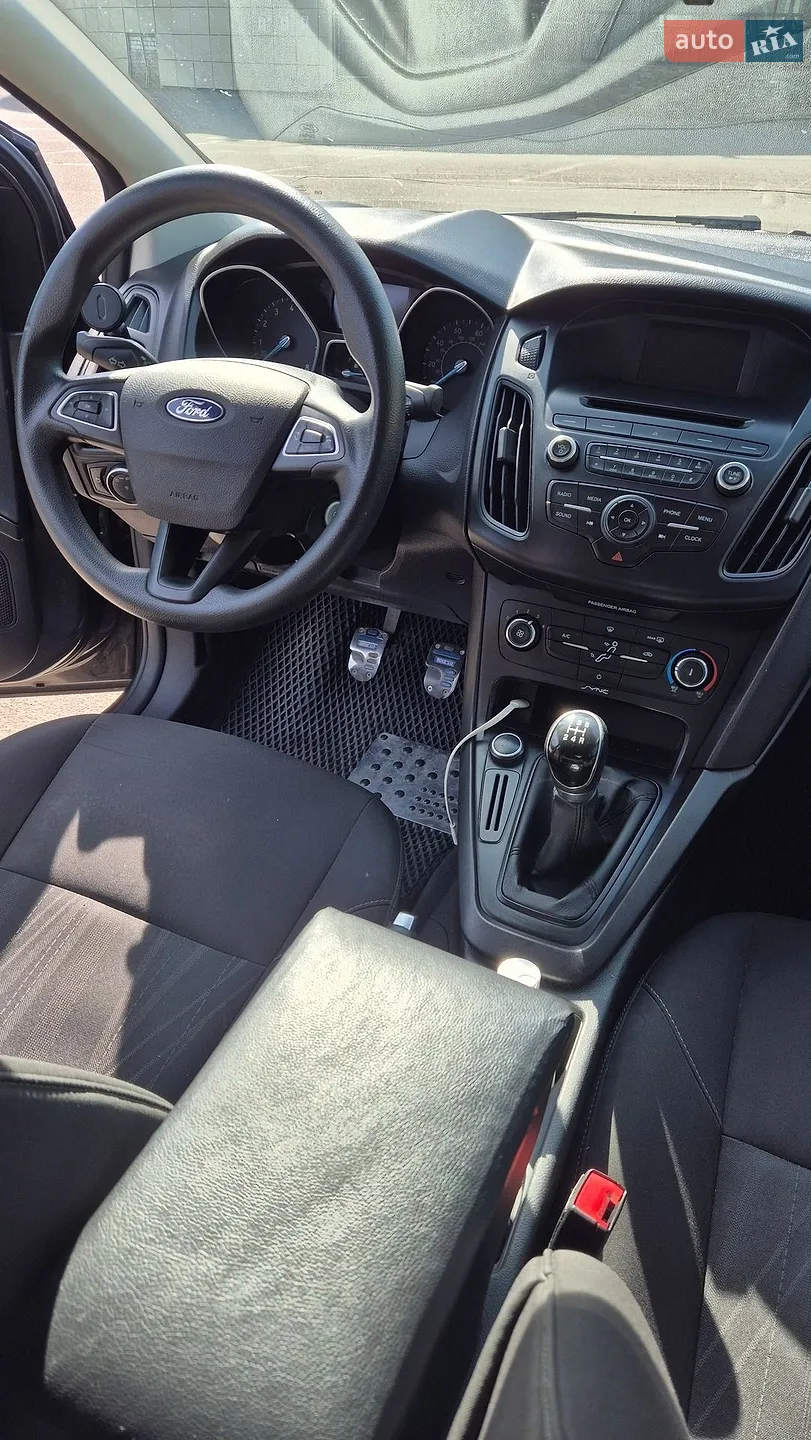 2015 Ford Focus - мініатюра 10
