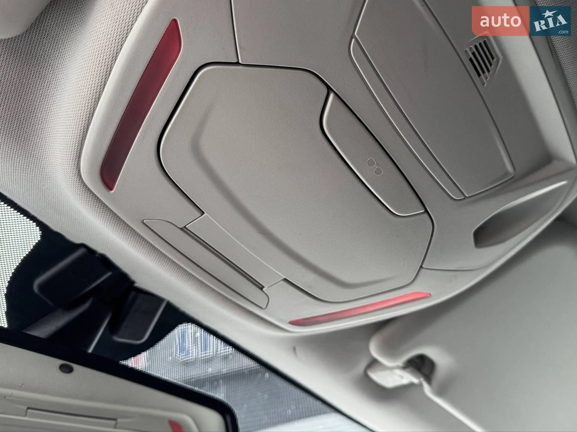2013 Ford Focus - мініатюра 29