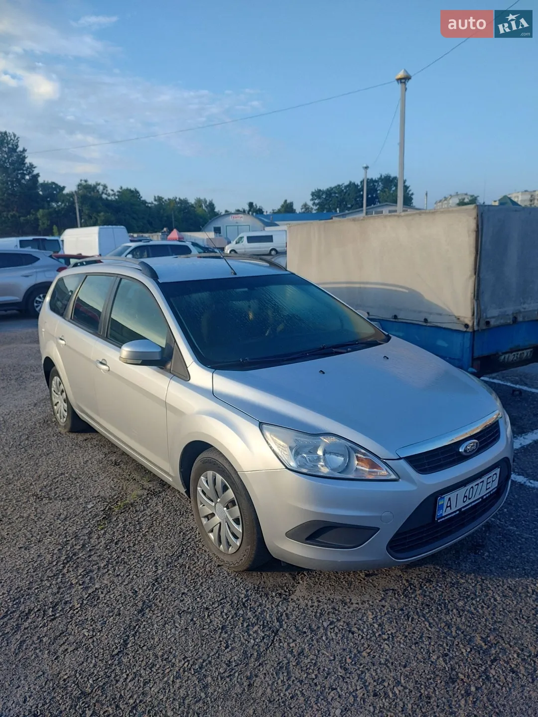 2010 Ford Focus - мініатюра 2